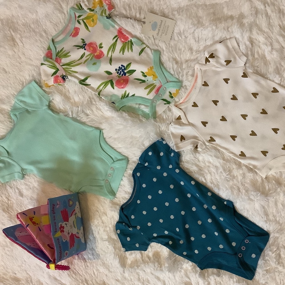 BABY BODYSUIT CLOUD ISLAND